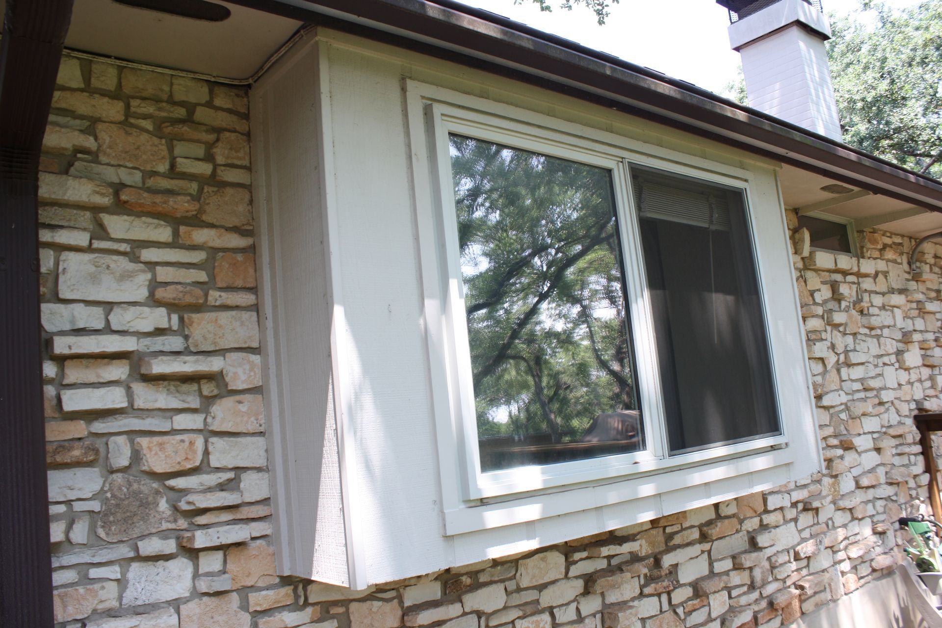 Bay window before